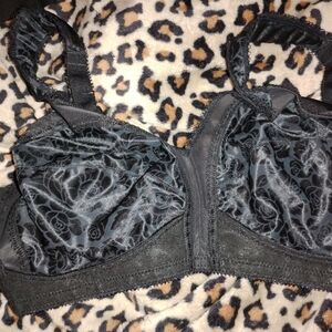 Playtex Black Floral Lace Bra